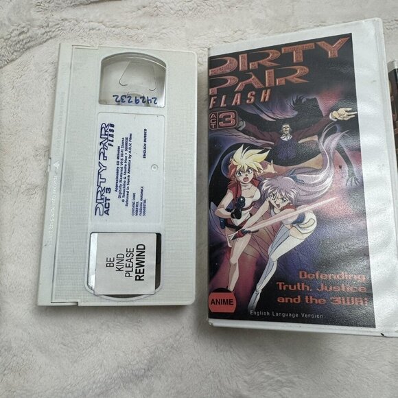 Dirty Pair Flash Anime VHS Act 1,2,3 English Sub/ Dub Clamshell Case Ex Rental - Picture 4 of 5